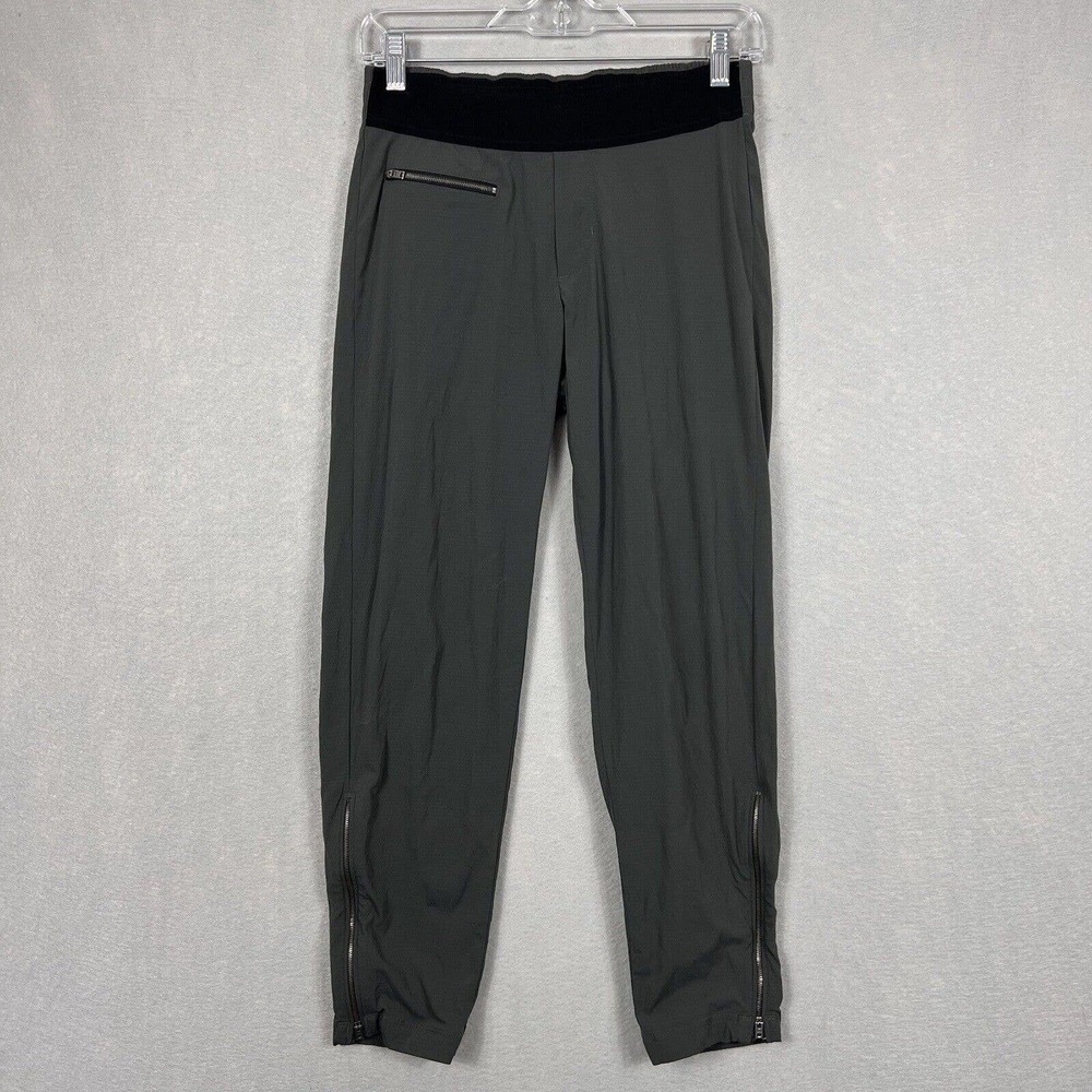 Athleta Mod Trekkie Jogger Crop Pants Size 2 Gray Ankle Zip Pull on Nylon